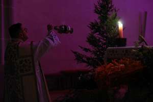 Christmette mit Pfarrer Vidović Inzensierung des 