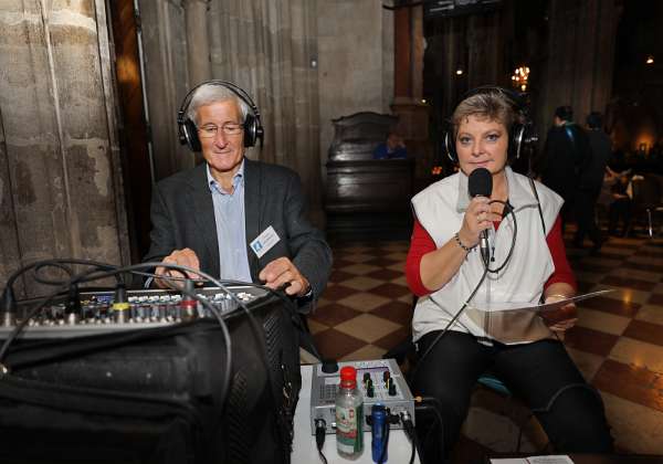 Presse (Fotografen, TV und Radio Mitarbeiter)